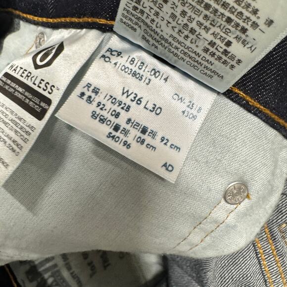 Levi's 541 Jeans Mens 36x30 (37x29 ACTUAL) Athletic Taper Blue Denim Indigo Dark - Picture 8 of 9